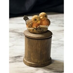 TRINKET BOX WITH LID & 2 CUTE LITTLE BIRDS ON IT 2.5" x‎ 1.5" (2798)
